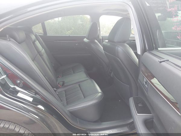 2016 LEXUS ES 350 — I8