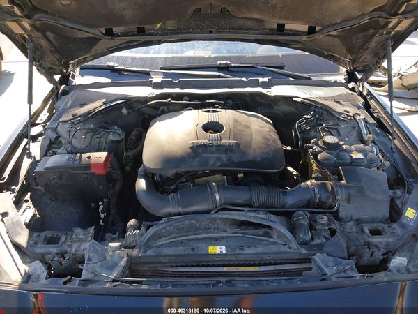 2017 JAGUAR XE 25T — I10