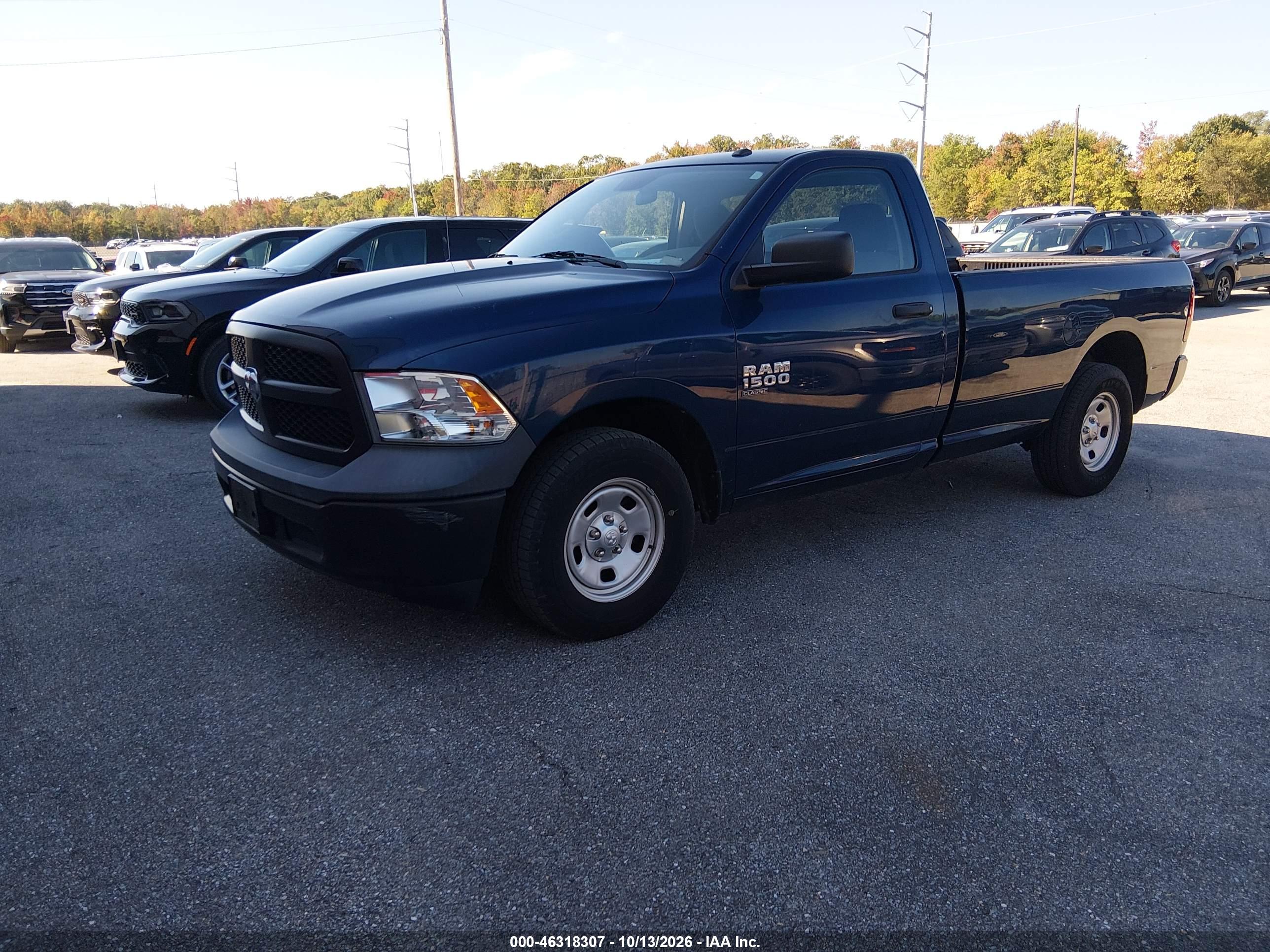 2019 RAM 1500 CLASSIC TRADESMAN  4X2 8' BOX — I2