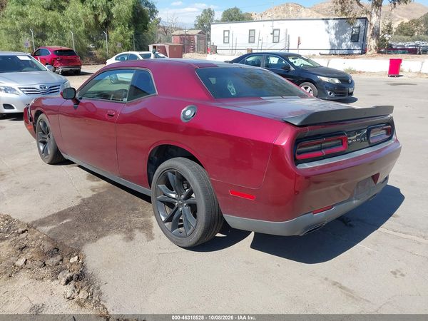 2018 DODGE CHALLENGER SXT — I3