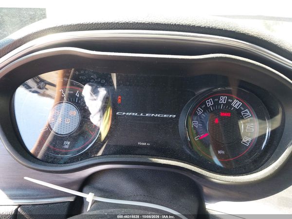 2018 DODGE CHALLENGER SXT — I7