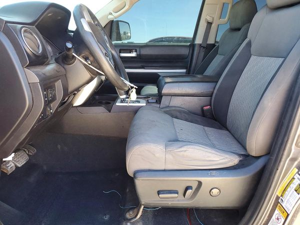 2015 TOYOTA TUNDRA