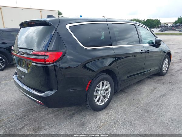 2027 CHRYSLER PACIFICA Select — I4