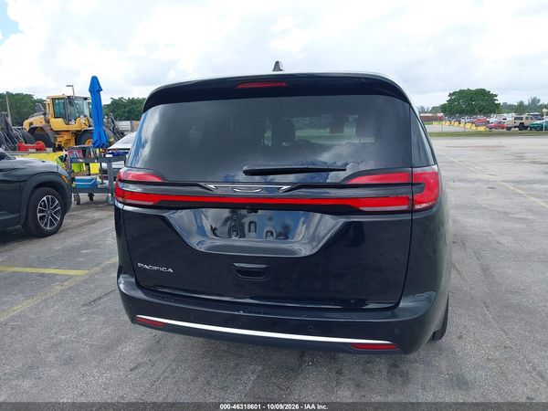 2027 CHRYSLER PACIFICA Select — I119