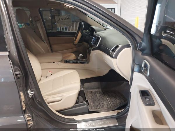 2019 JEEP GRAND CHEROKEE LAREDO E 4X4 — I5
