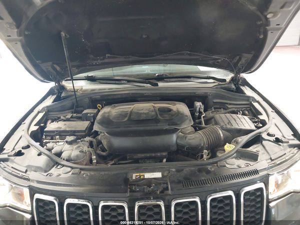 2019 JEEP GRAND CHEROKEE LAREDO E 4X4 — I10