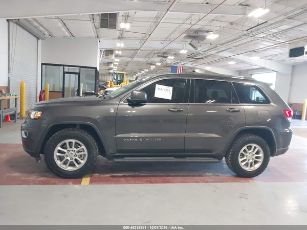 2019 JEEP GRAND CHEROKEE LAREDO E 4X4 — I117