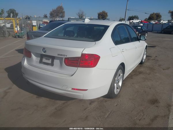 2013 BMW 320I SA — I4