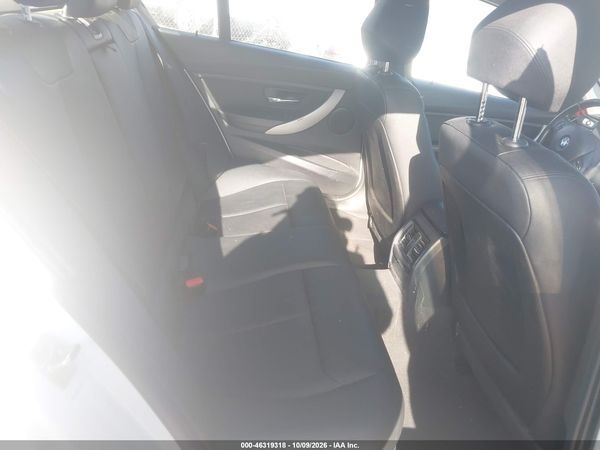 2013 BMW 320I SA — I8