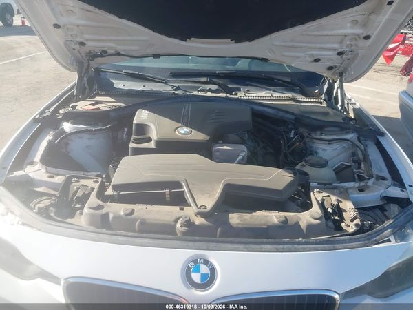 2013 BMW 320I SA — I10