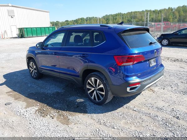 2024 VOLKSWAGEN TAOS 1.5T SE — I3