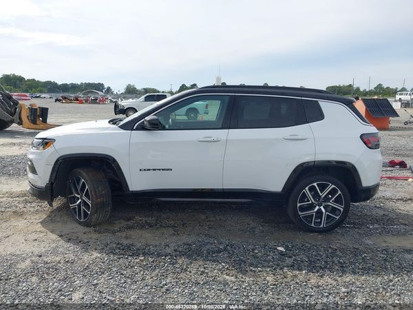2025 JEEP COMPASS LIMITED 4X4 — I117