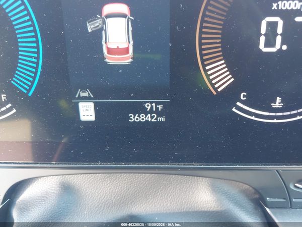 2025 HYUNDAI KONA SEL — I7