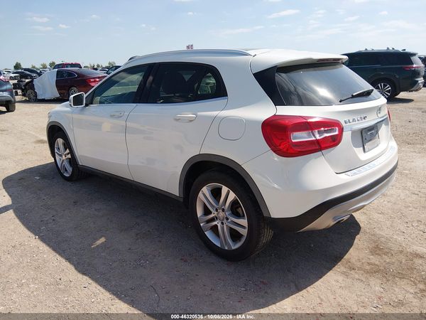 2016 MERCEDES-BENZ GLA 250 GLA250 — I3