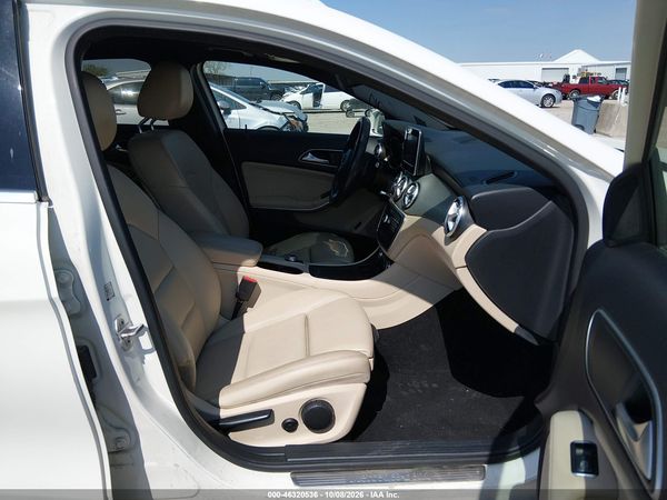 2016 MERCEDES-BENZ GLA 250 GLA250 — I5
