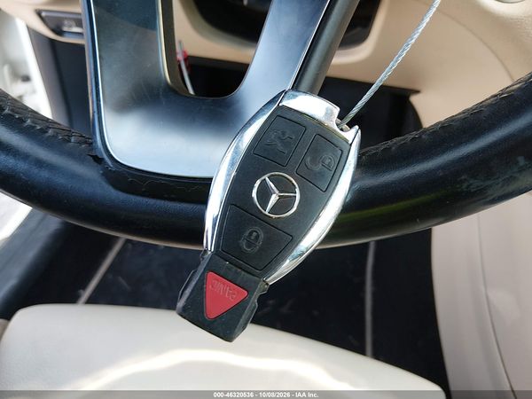 2016 MERCEDES-BENZ GLA 250 GLA250 — I11