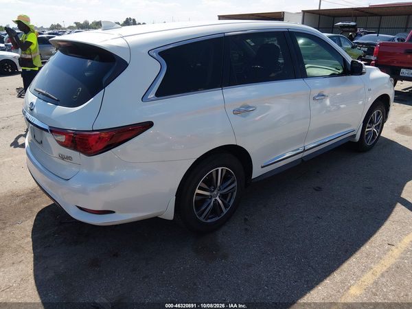 2016 INFINITI QX60 — I4