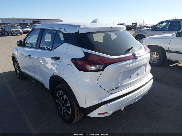 2022 NISSAN KICKS S XTRONIC CVT — I3