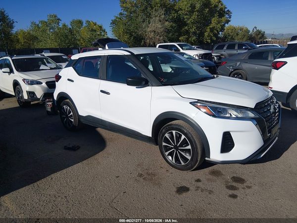 2022 NISSAN KICKS S XTRONIC CVT — I116