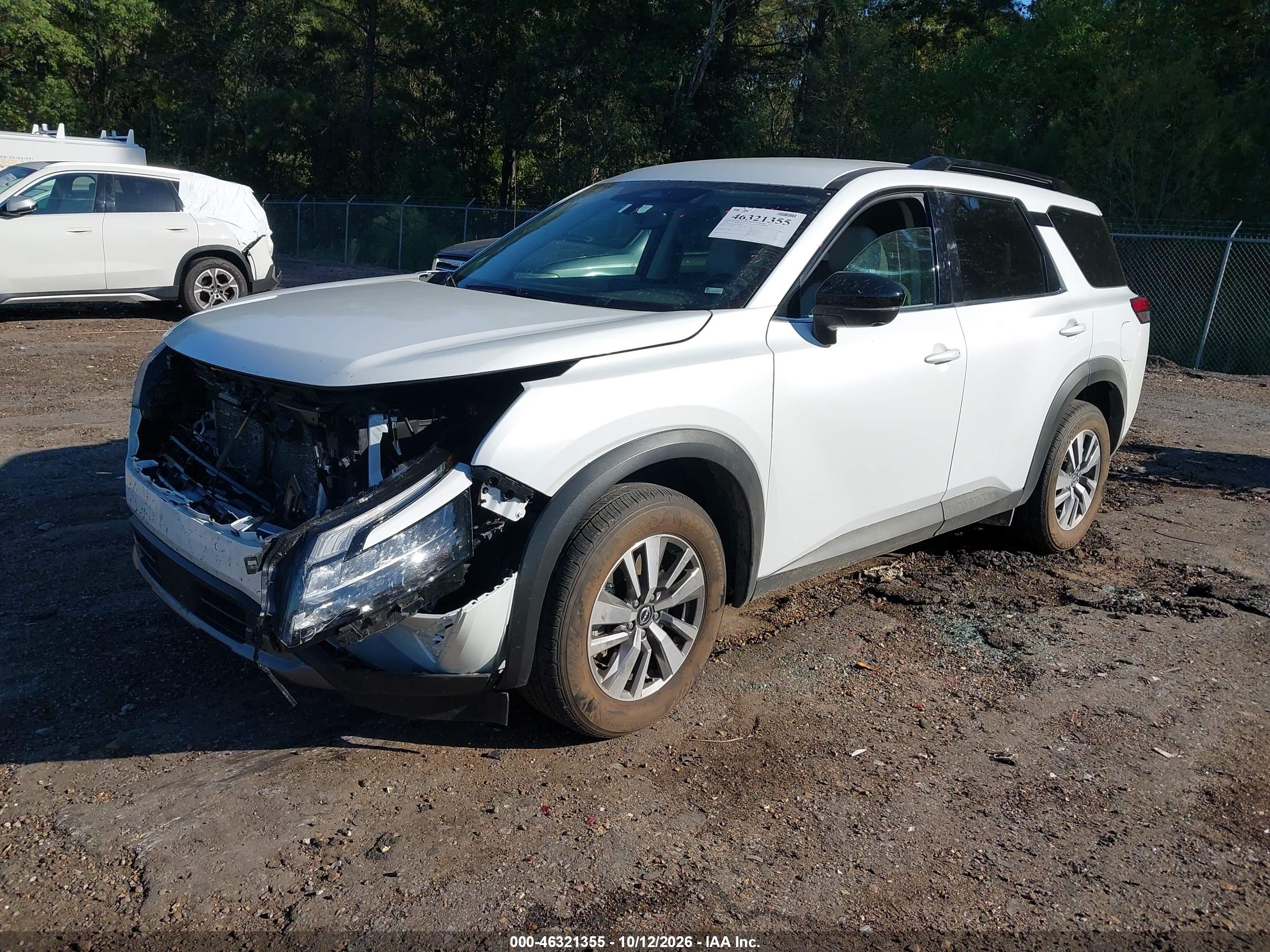 2026 NISSAN PATHFINDER SL — I2