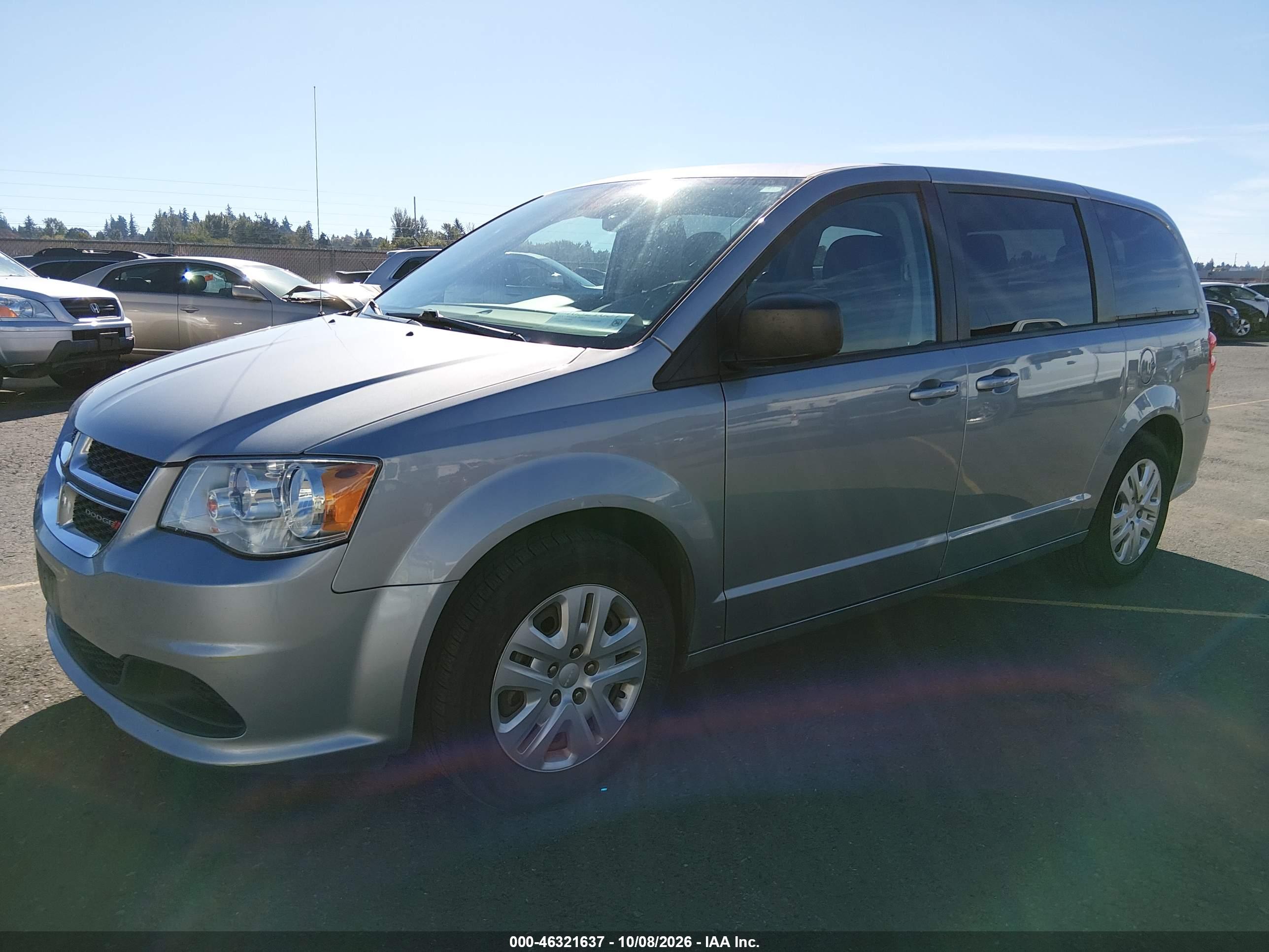 2018 DODGE GRAND CARAVAN SE — I2