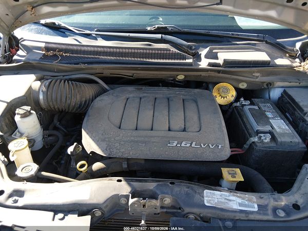 2018 DODGE GRAND CARAVAN SE — I10