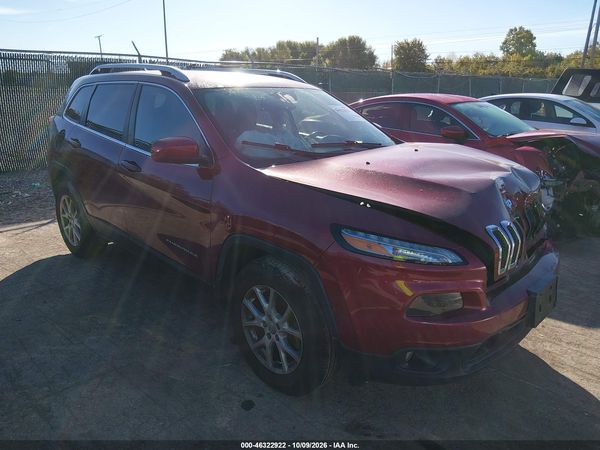 2017 JEEP CHEROKEE LATITUDE 4X4 — I1