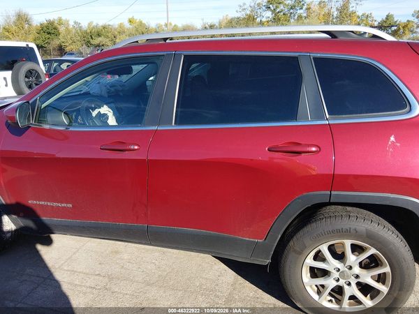 2017 JEEP CHEROKEE LATITUDE 4X4 — I117