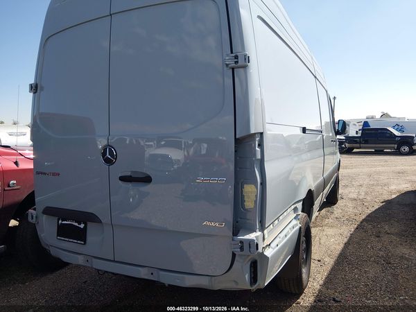 2025 MERCEDES-BENZ SPRINTER 2500 — I4