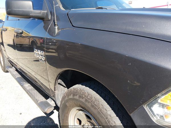2020 RAM 1500 CLASSIC TRADESMAN  4X4 5'7 BOX — I72