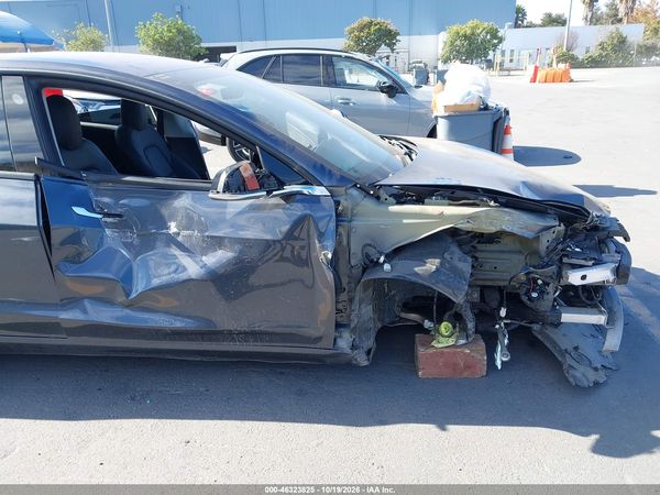 2018 TESLA MODEL 3 LONG RANGE/PERFORMANCE — I6