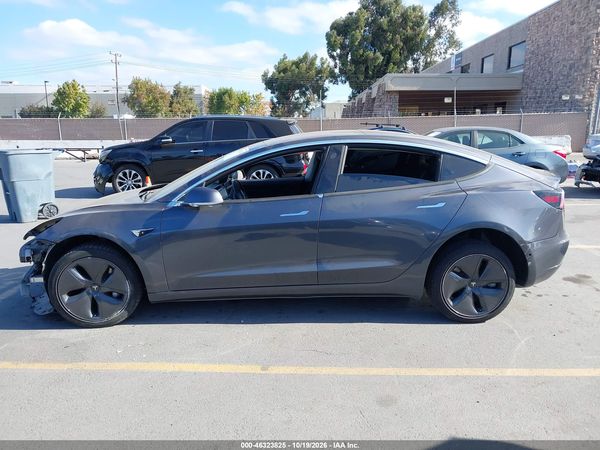 2018 TESLA MODEL 3 LONG RANGE/PERFORMANCE — I117