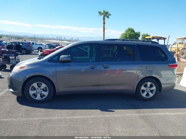 2017 TOYOTA SIENNA LE 8 PASSENGER — I117