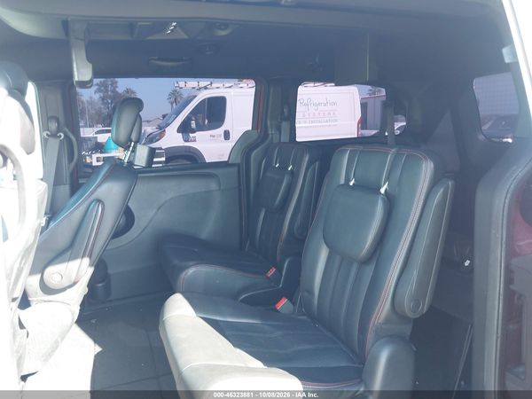 2018 DODGE GRAND CARAVAN GT — I8