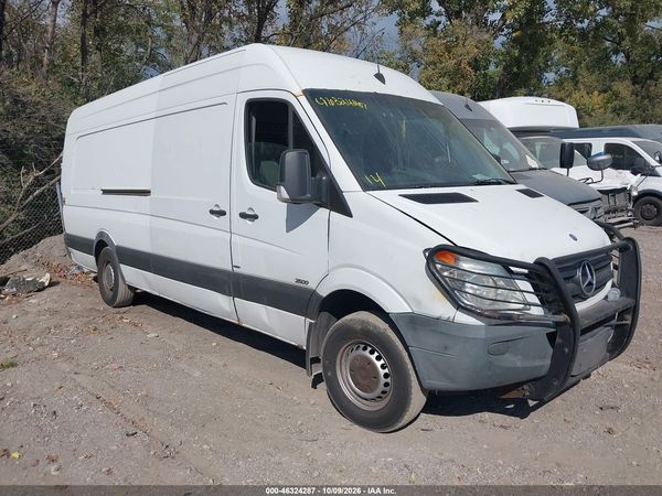 2013 MERCEDES-BENZ SPRINTER 2500 HIGH ROOF — I1
