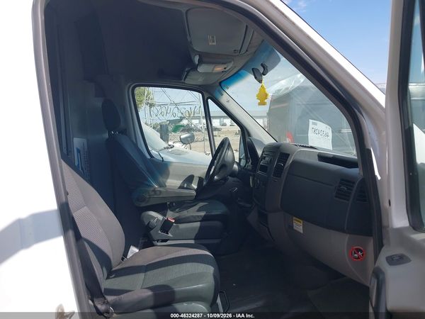 2013 MERCEDES-BENZ SPRINTER 2500 HIGH ROOF — I5
