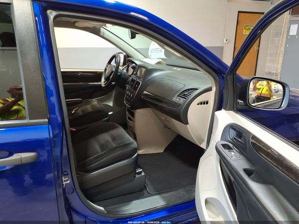 2019 DODGE GRAND CARAVAN SE — I5