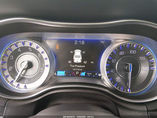 2016 CHRYSLER 300 LIMITED — I7