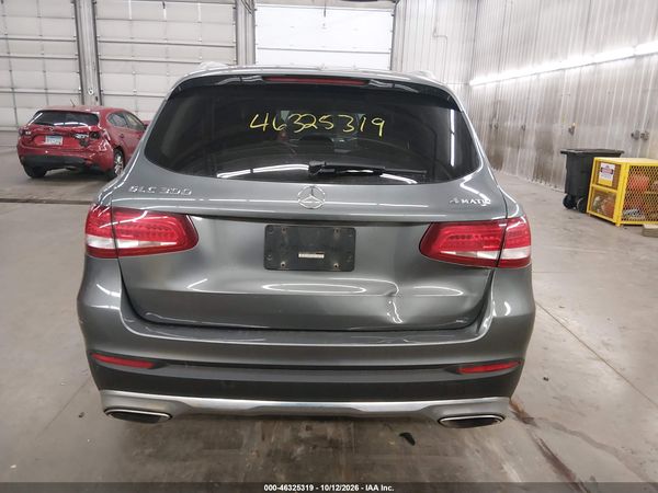 2016 MERCEDES-BENZ GLC 300 4MATIC — I119