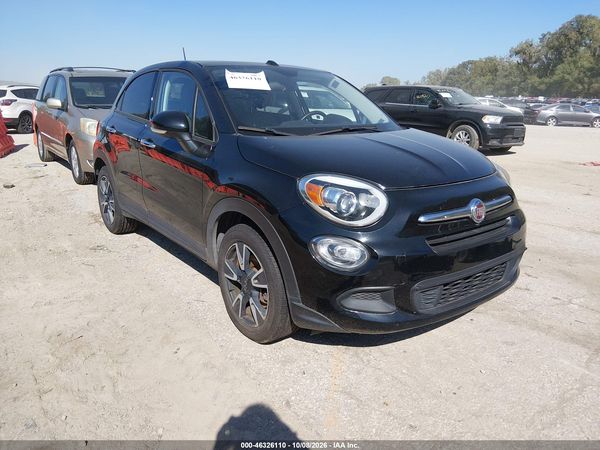 2016 FIAT 500X EASY — I1