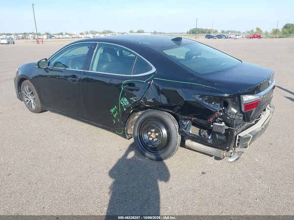 2016 LEXUS ES 350 — I3