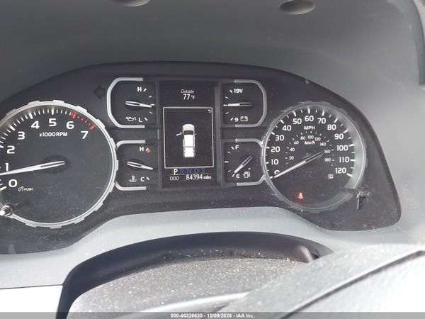 2018 TOYOTA TUNDRA SR5 5.7L V8 — I7