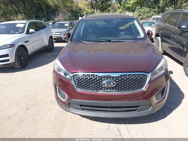 2017 KIA SORENTO 2.4L LX — I6