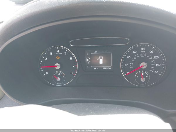 2017 KIA SORENTO 2.4L LX — I7
