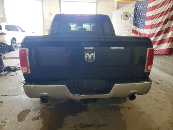 2014 RAM 1500 LARAMIE CREW CAB 4X4