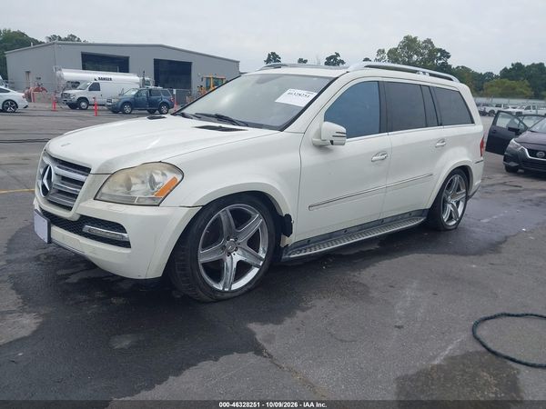 2012 MERCEDES-BENZ GL 550 4MATIC — I2