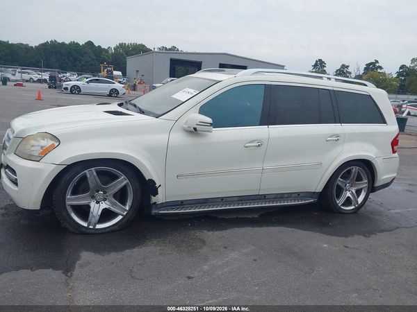 2012 MERCEDES-BENZ GL 550 4MATIC — I117