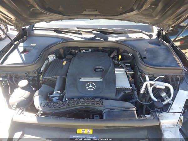2016 MERCEDES-BENZ GLC 300 GLC300 — I10
