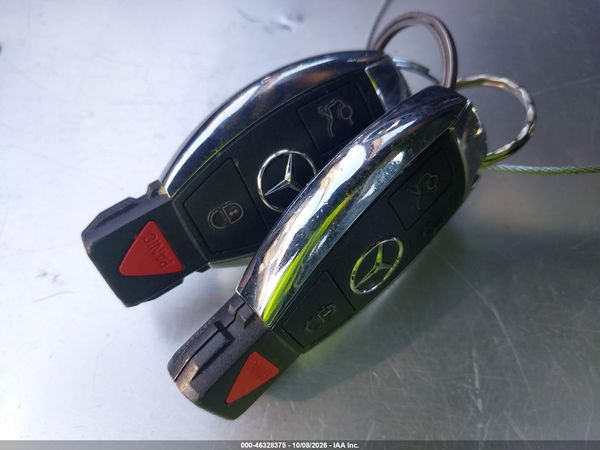 2016 MERCEDES-BENZ GLC 300 GLC300 — I11