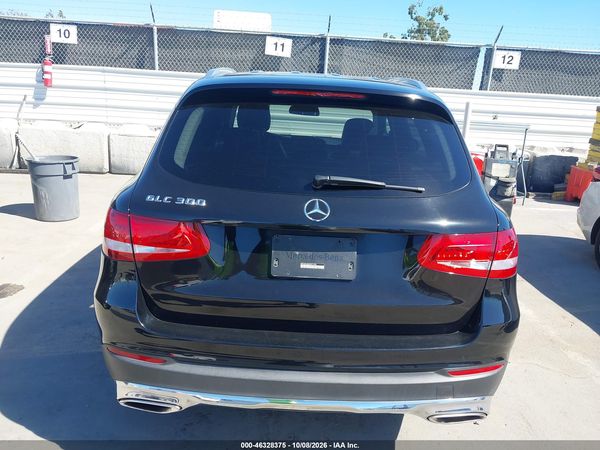2016 MERCEDES-BENZ GLC 300 GLC300 — I119